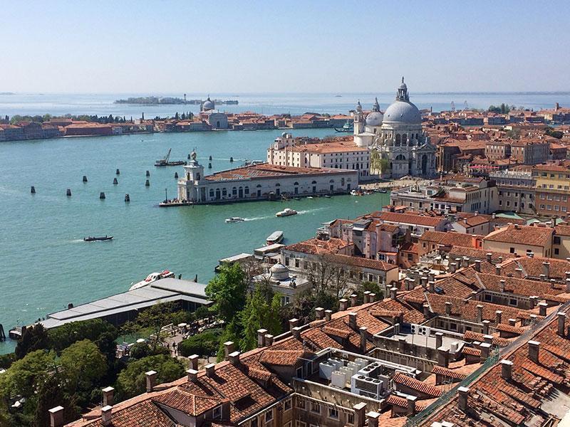 Vista de la "Punta della Dogana"