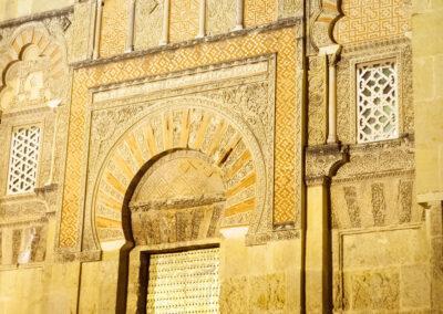 Gate of al-Hakam II. Mosque-Cathedral of Córdoba. ©Plataforma de Material Audiovisual de Turismo y Deporte de Andalucía.