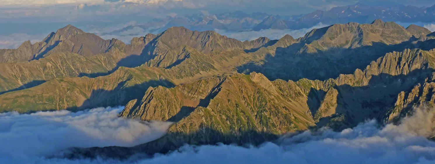 Mar de nubes en los Pirineos