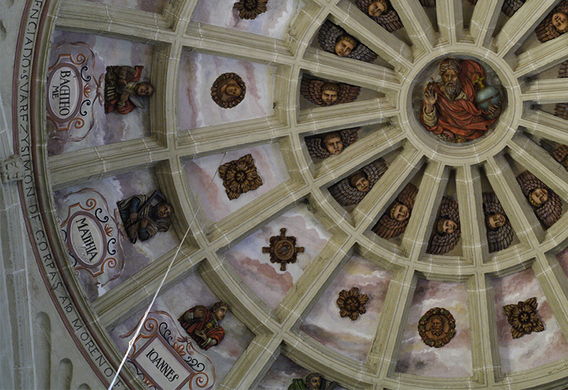 Ceiling and vault and in the church of San Gabriel of Loja