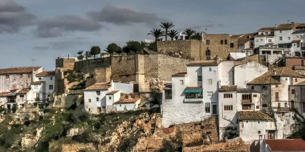 1a-Vista-Castillo-de-las-Aguilas-o-de-la-Villeta%C2%A9Area-de-Turismo-de-la-Diputacion-de-Jaen.jpg