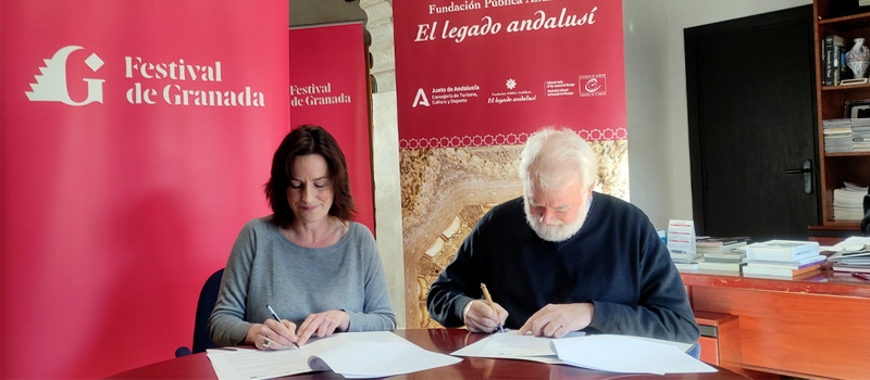 La Fundación Pública Andaluza El legado andalusí y el Festival Internacional de Música y Danza de Granada renuevan su convenio de colaboración en favor de la preservación del patrimonio documental e histórico