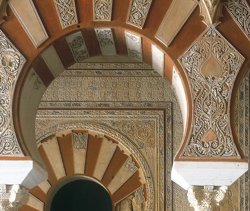 Architecture of al-Andalus. Spaces and visions